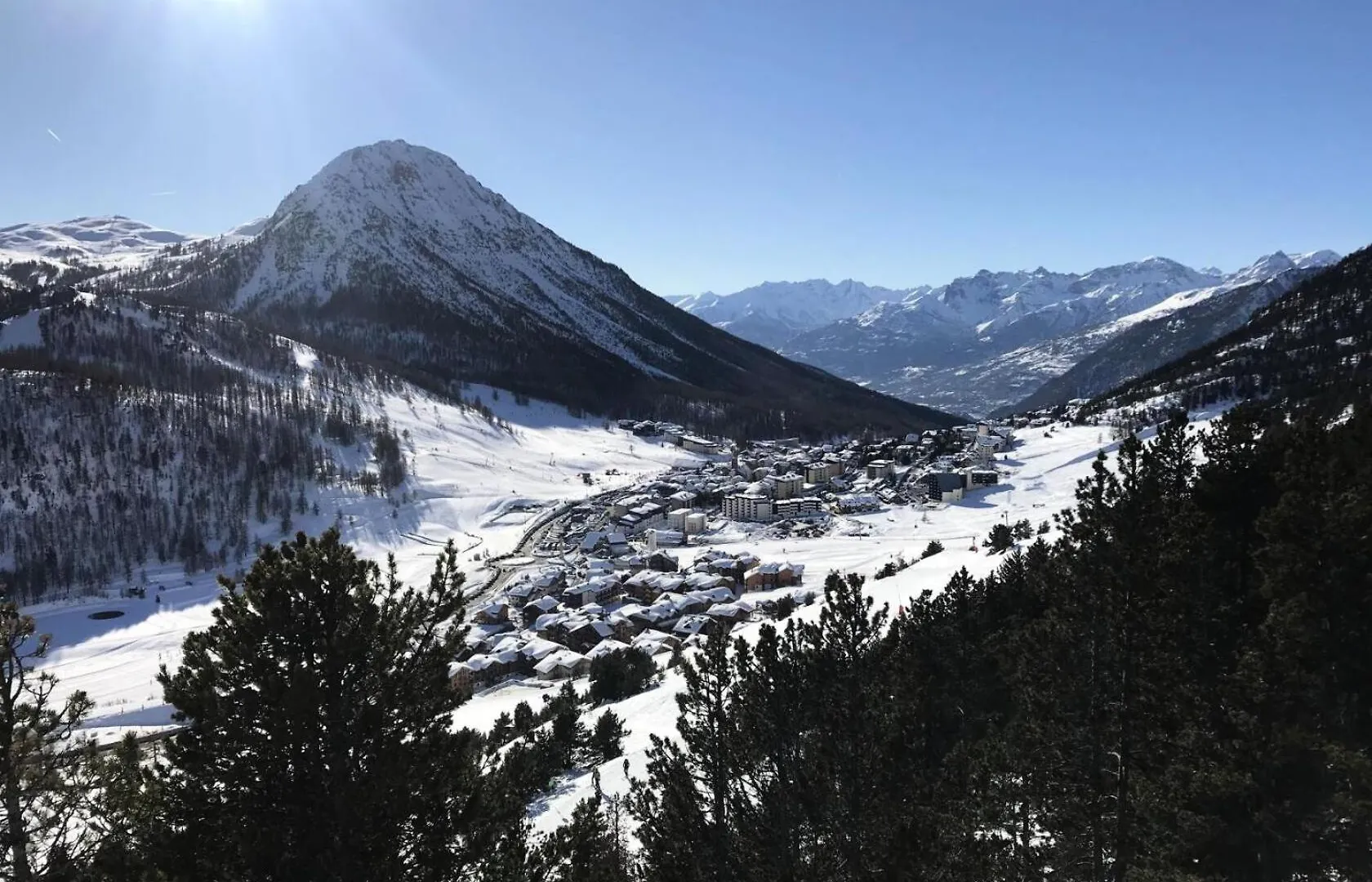 Residence Loup Blanc - Superbe Appartement 6 Personnes - Terrasse - Parking Mae-6604 Montgenevre Apartment